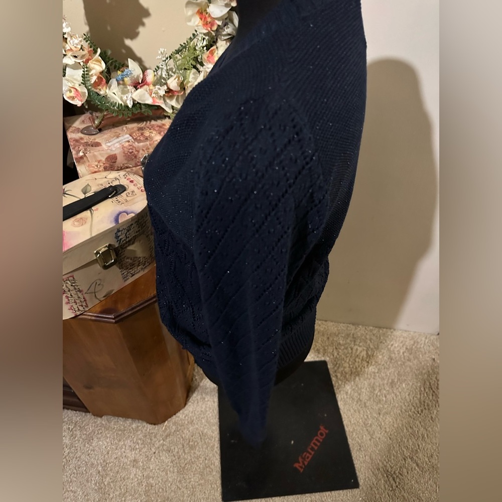 Vintage Sweater by Azur - Picture 12 of 16